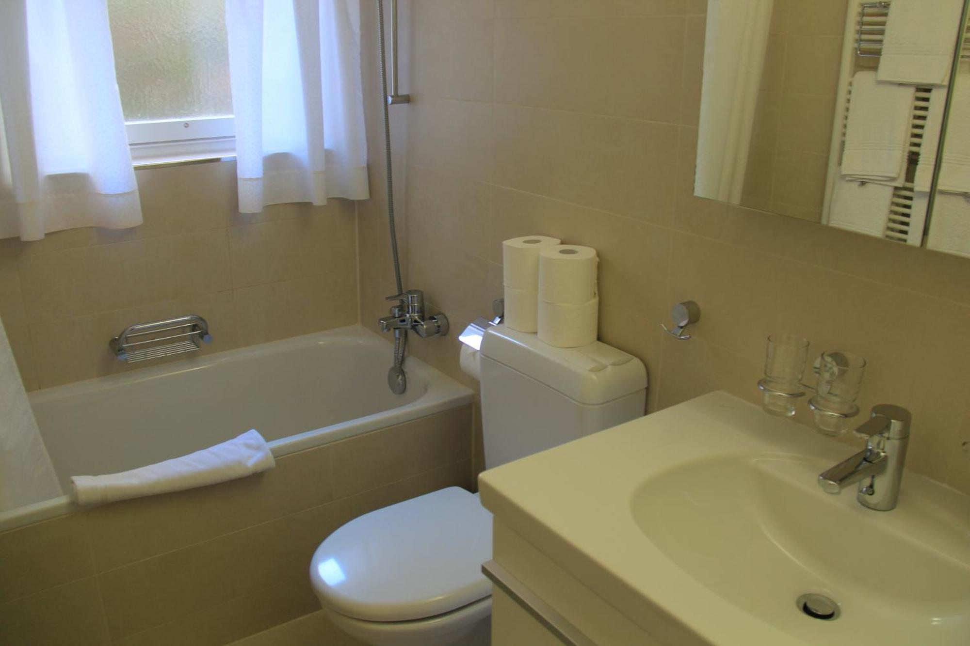 Superior Apartment 100M2 Bodmisonne - Γκρίντελβαλντ Εξωτερικό φωτογραφία